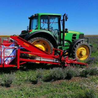 Lavender Harvester with platform MKL 3K